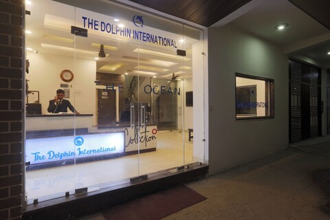 IGI 공항 근처 돌핀 호텔