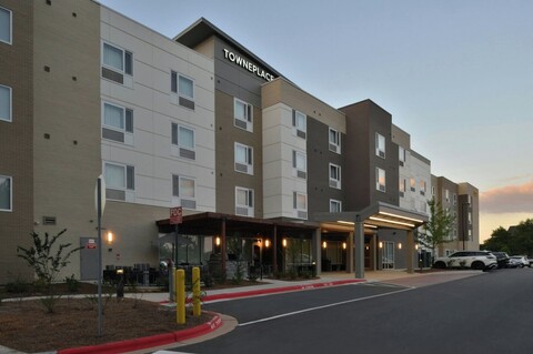 타운플레이스 스위츠 바이 마리어트 랠리-더럼 공항/모리스빌