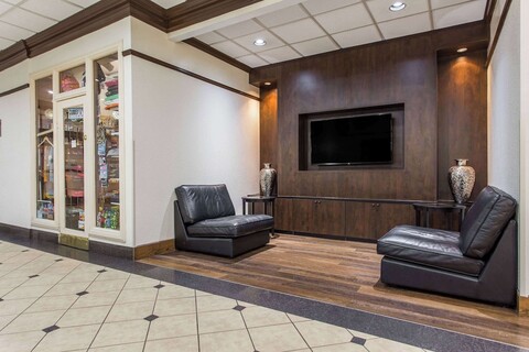 데이즈 인 바이 윈덤 워싱턴 DC/코네티컷 애비뉴