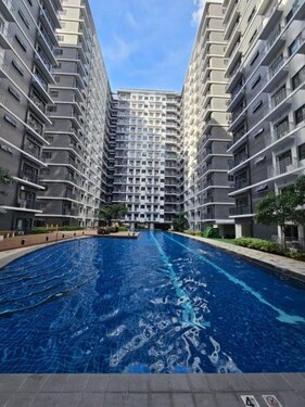 2 Bedroom Mall of Asia and Airport