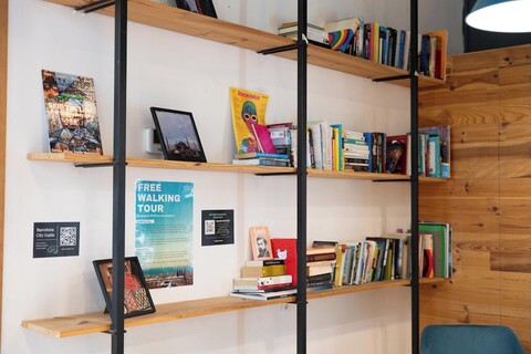 더 센트럴 하우스 바르셀로나 그라시아 -  호스텔