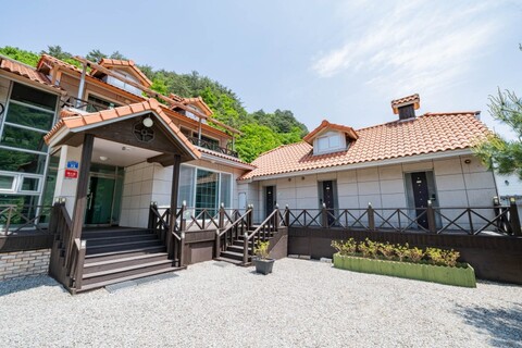 평창 흥정스케치펜션