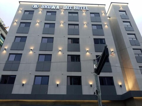 파주 금촌 브라운도트 호텔