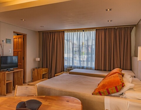 미랄레호스 아파트 호텔