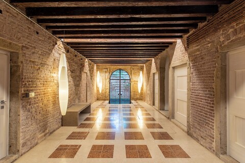 팔라초 베네레 아파트먼트