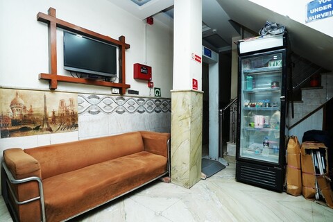 호텔 아시르와드, 뉴델리 철도역 근처, 파하르간지