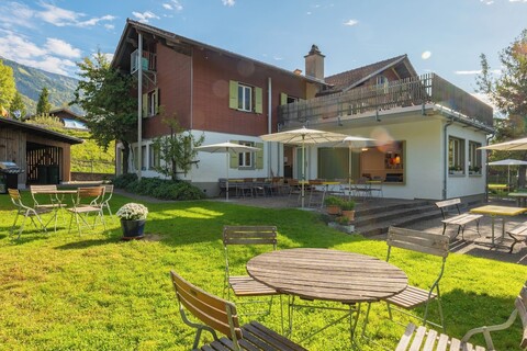 유스 호스텔 브리엔츠