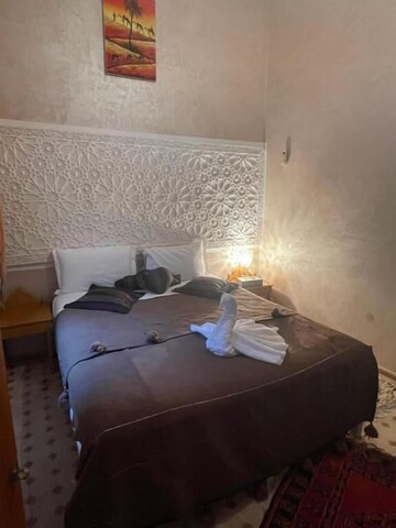 리아드 즈난 아담