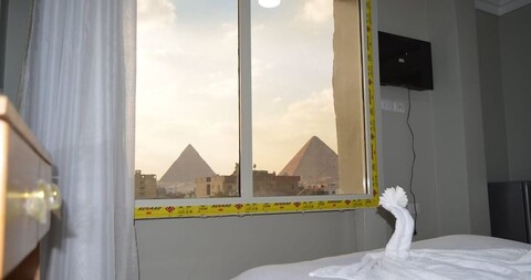 피라미드 테라스 호스텔