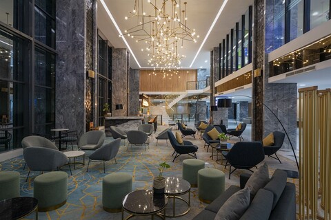 아나라 에어포트 호텔