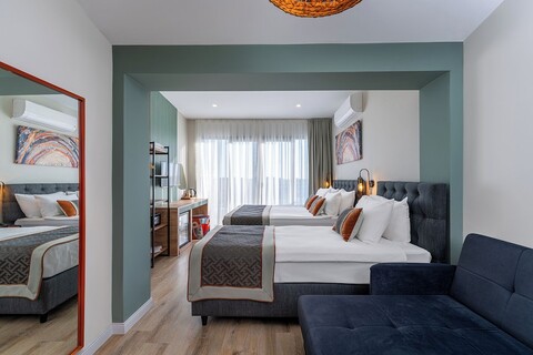 에키누스 라라 호텔