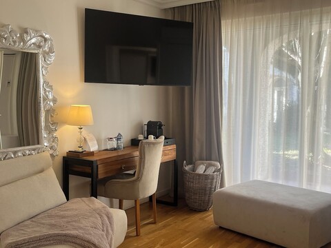 마스 안젤루시 - 르 클로스 뒤 솔레일