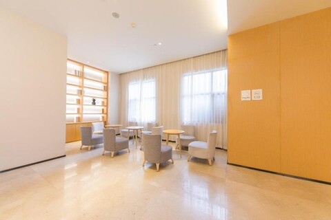 Ji Hotel (Xi'an Tonghuamen Metro Station)