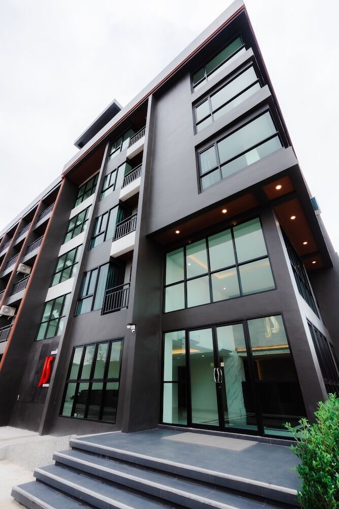 JS Hotel-i