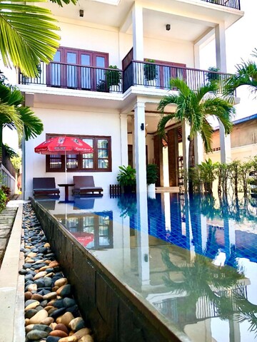 LION KING BOUTIQUE HOTEL