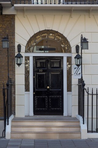 더 Z 호텔, 글로스터 플레이스