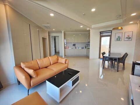 안스테이 아파트먼트, 스타레이크 대우 레지던스에 위치