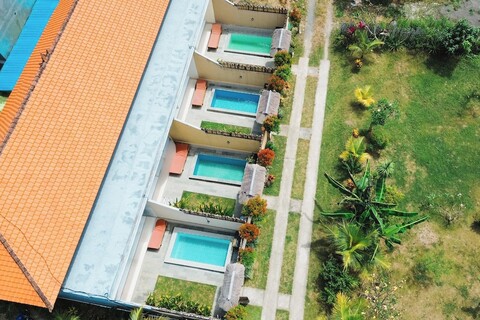 스리웨다리 하우스 케라마스