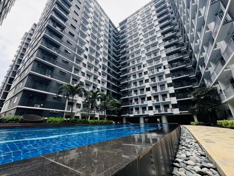 솔라나 스테이케이션 스위트 앳 쇼어 3 레지던스