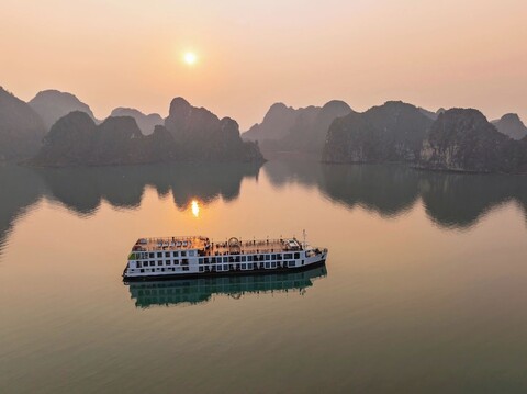 인도차이나 그랜드 란하 베이