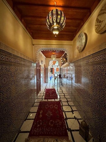 리아드 아미르와