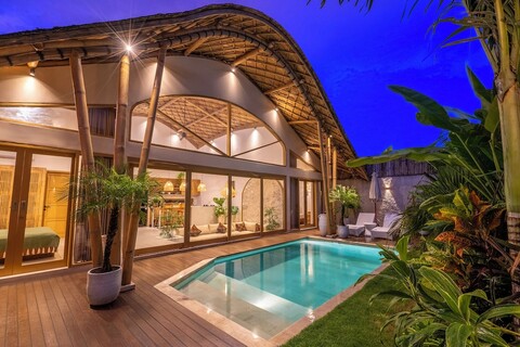 써니 파라다이스 빌라 바이 베터플레이스