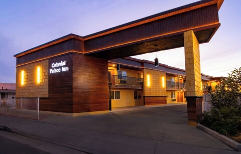 콜로니얼 팰리스 인