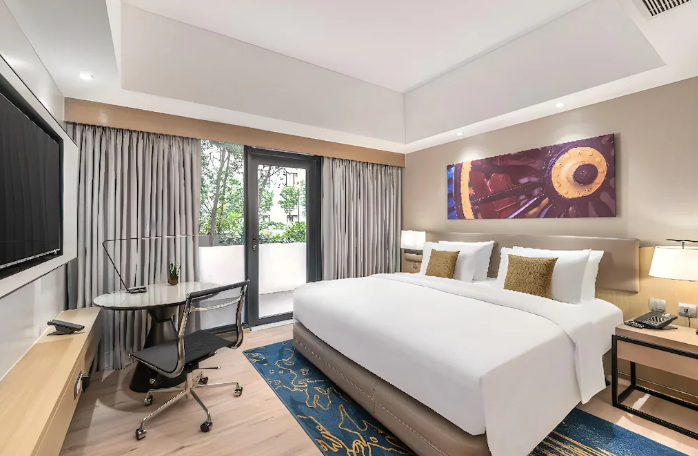 room detail thumbnail 0