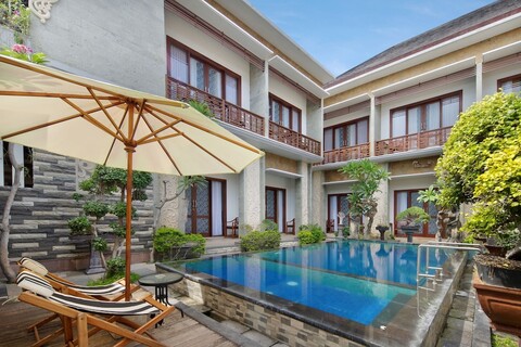 지네스와리 쿠타