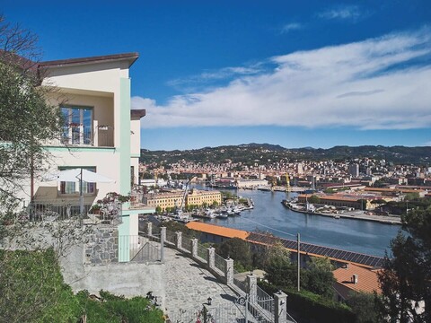 빌라 데이 포에티