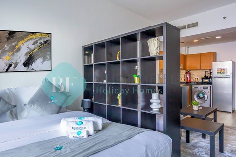 블룸필즈 스튜디오, 라고 비스타 바다 전망