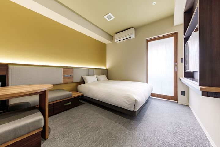 room detail thumbnail 0