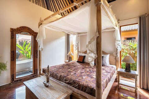 지니 프라이빗 빌라, 트래블링크 발리