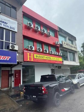 H Budget Hotel