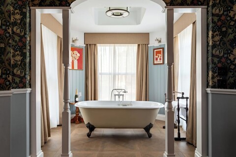 더 드레이턴 코트 호텔