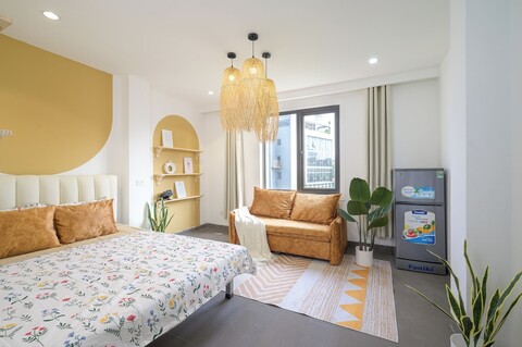 럭스 파라다이스 호텔 쯔엉찐