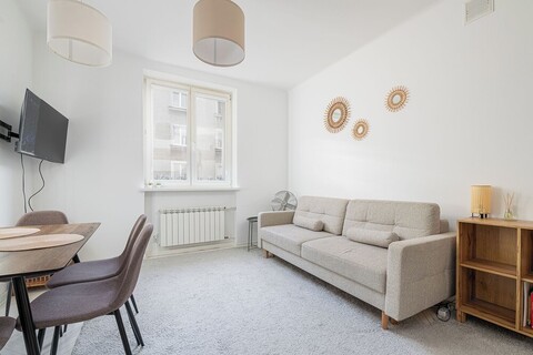 렌트플래닛 - 아파트먼트 시니아데츠키흐