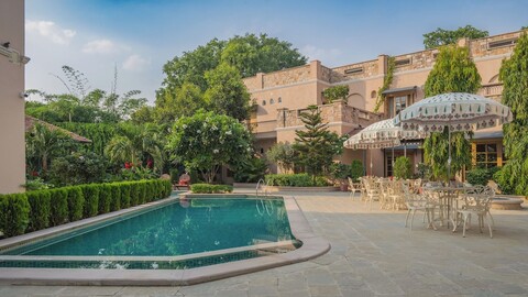 니라비 자이푸르