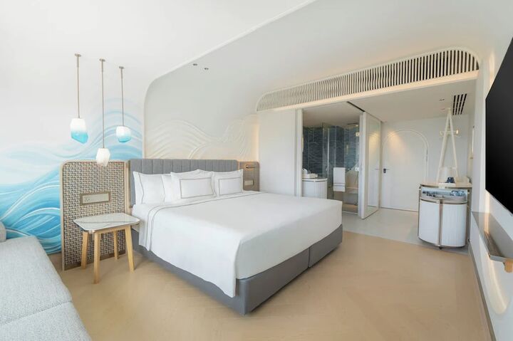 room detail thumbnail 0