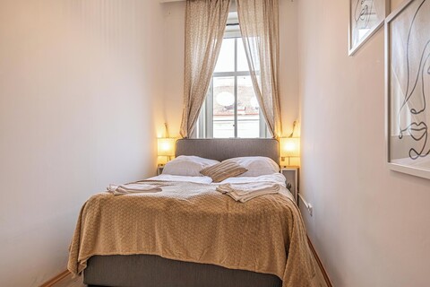 놀라운 1베드룸-1거실 아파트먼트, 스타트할레까지 7분