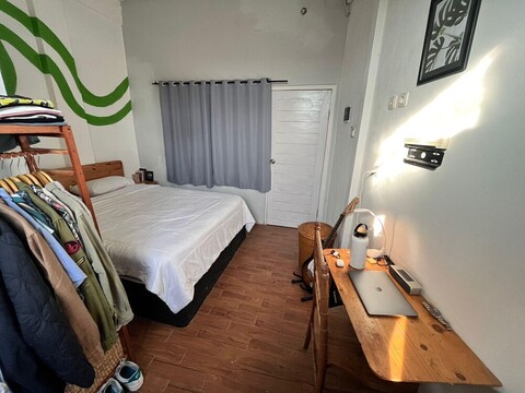 블랙 앤 푸티 스테이