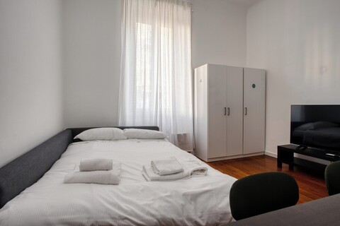 조이비 코지 플랫, 밀라노 중심부