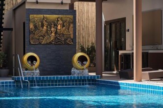 Blue Palm Residence Kata