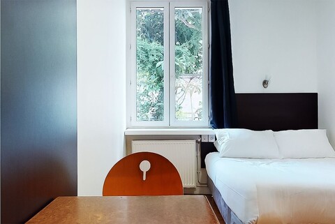 호텔 드 메닐몽탕