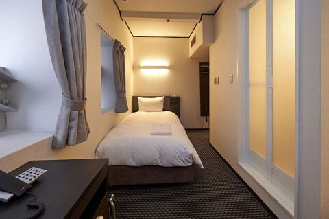 호텔 콘소트 신오사카