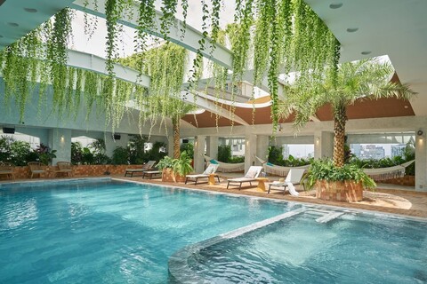 실버랜드 메이 호텔