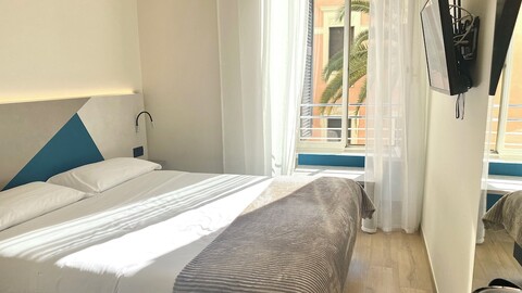 허니콤 게스트하우스