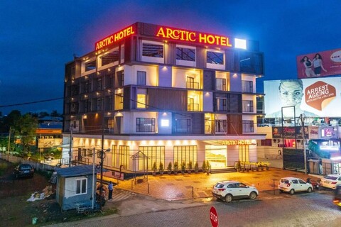 Arctic Hotel