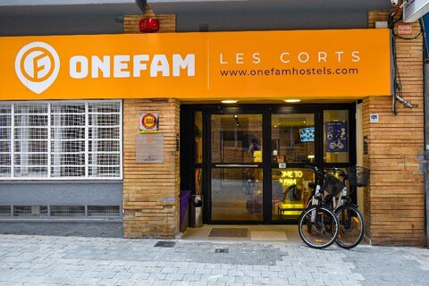 Onefam Les Corts