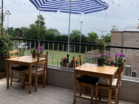 안틱 소피아 호텔